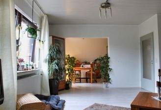 Wohnzimmer mit Eßzimmer DG