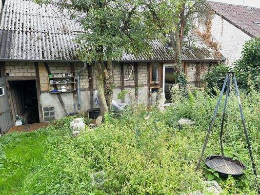 Scheune vom Garten aus