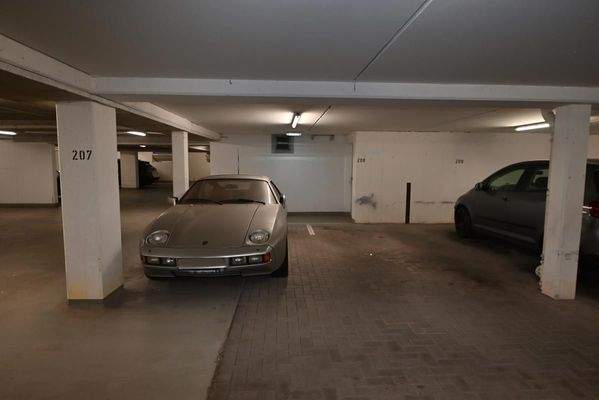 Zwei TG-Stellplätze