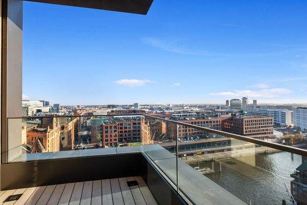 Ausblick vom Ost-Südbalkon