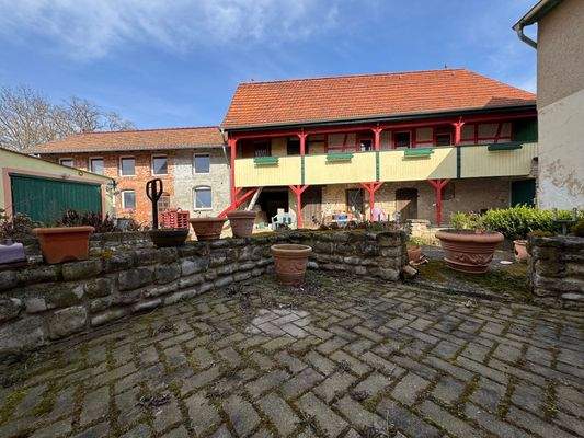 Außenansicht Nachbargebäude