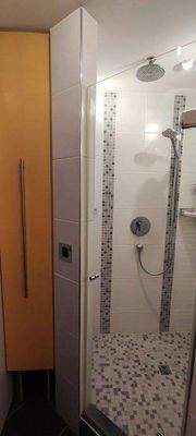 Dusche OG.jpg