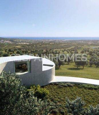 Exclusive Lands with Sea and Golf Views in Cádiz