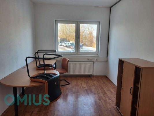 Bürogebäude Bild 6