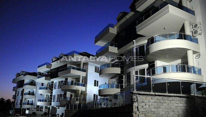 Turnkey Properties with Castle and Sea View in Alanya