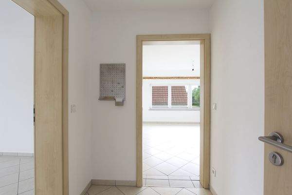 Rechterhand der Diele...