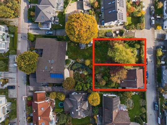 Grundstück gesamt mit Markierung