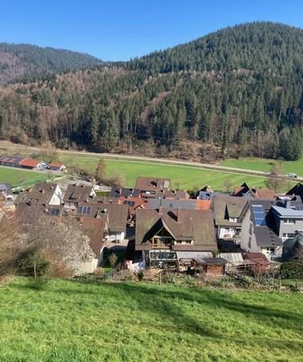 Unverbaubarer Ausblick in sonniger Laga