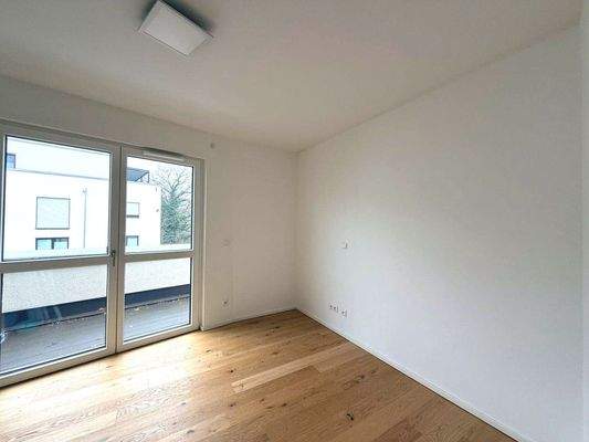 Kinderzimmer / Büro 