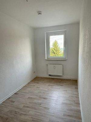 Kinder-/Arbeitszimmer 1