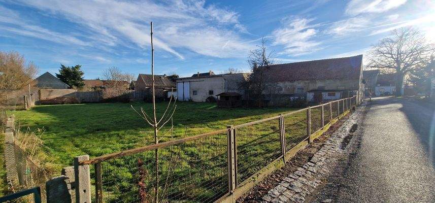 Blick auf das Grundstück