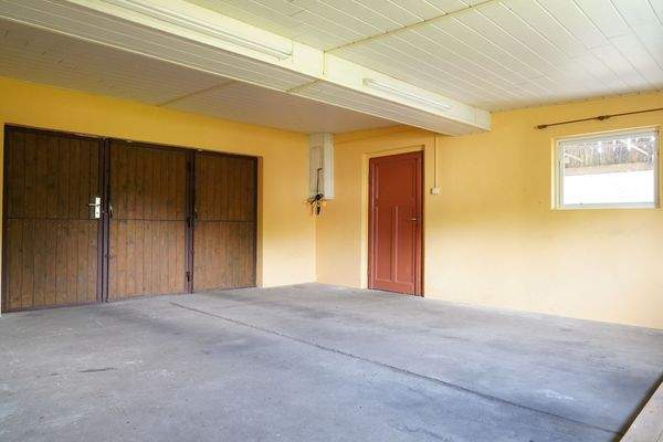 Nebengebäude / Garage