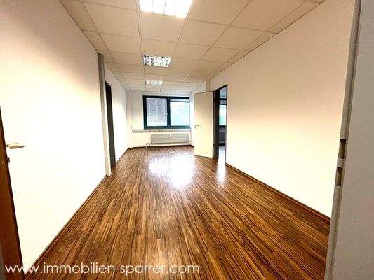 Bürofläche 7.jpg