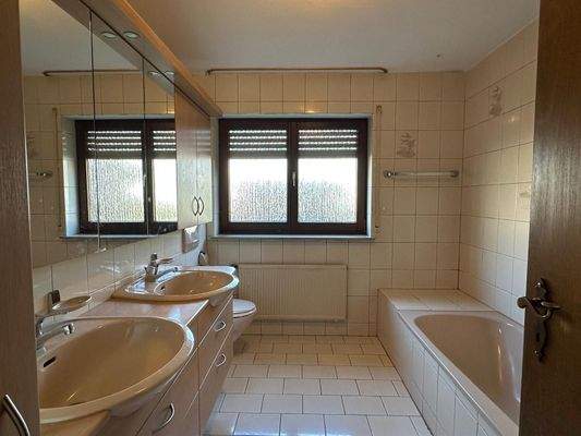 PHOTO-2025-11-11-18-38-43 (27).jpg