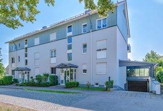 Margeritenstr. 1-3 in Poing.jpg