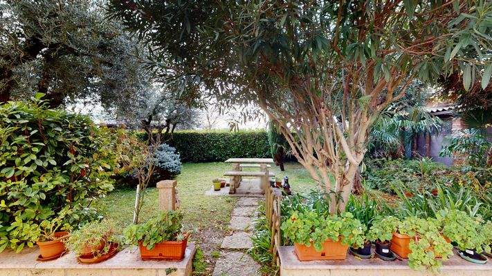 TR-074-9-Proprieta-su-2-livelli-a-Monzambano-11282