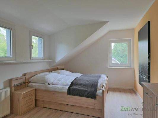 Blick ins Schlafzimmer