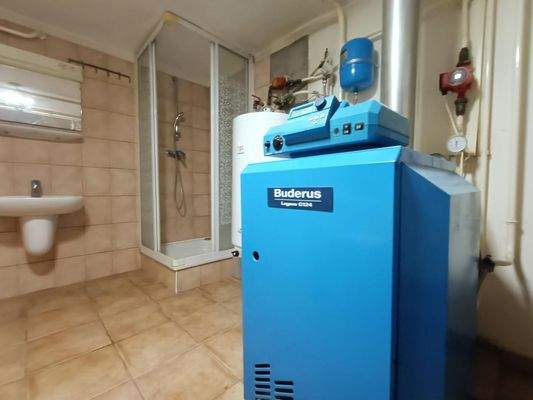 27. Keller - Bad, Gebäudetechnik