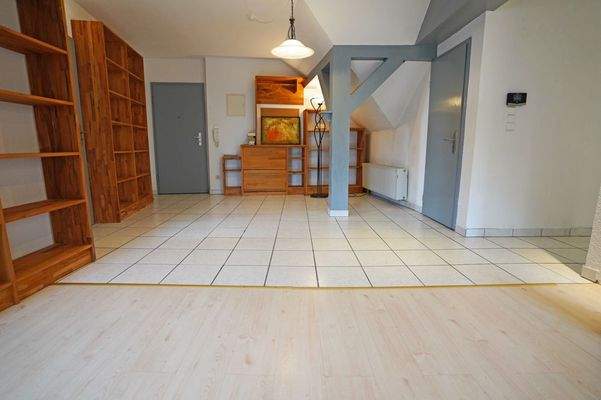 Eingangs- und Essbereich