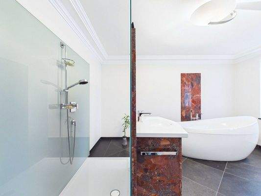 Energieeffizientes Landhaus-Ensemble in Illingen