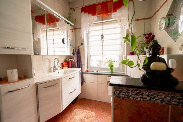 besserimmo Breddin Einfamilienhaus Bad Bild 2