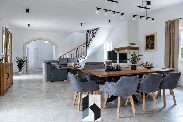 Koch-, Wohn, Essbereich