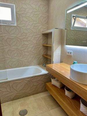 WhatsApp Image 2024-10-30 at 21.43.17.jpeg