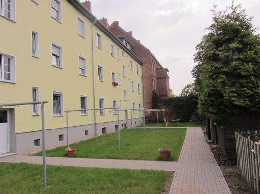 Hof mit Wäscheplatz