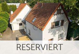 *Reserviert*
