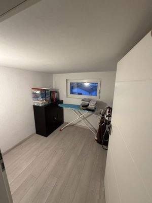 Bügelzimmer/Abstellraum OG