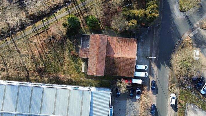 Grundstück und Gebäude Vogelperspektive