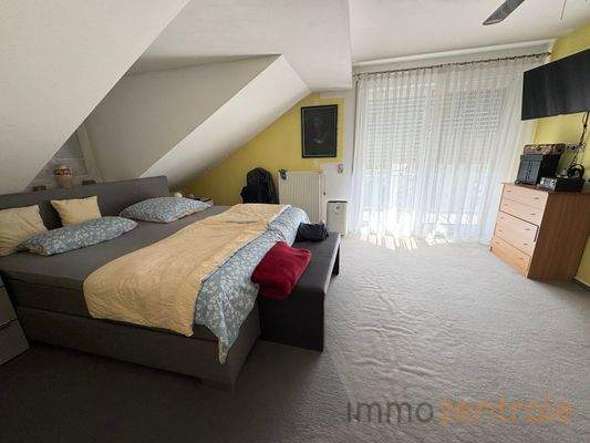 4C47DB23-B6A5-41B2-9596-CEC61D32B0F9_1_201_a