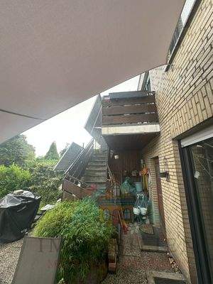 Aussentreppe zum Balkon 1.OG