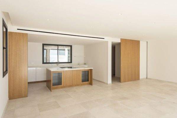 Villa mit Panoramablick auf das Meer zum Verkauf in Portals Nous, Mallorca