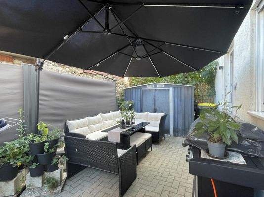 Zugang Haus Nr. 12 mit Freisitz