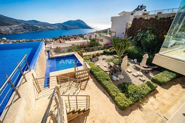 Sea View House with Private Pool in Kalkan Kas
