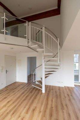 Referenzbild Blick zum EIngangsbereich.jpg