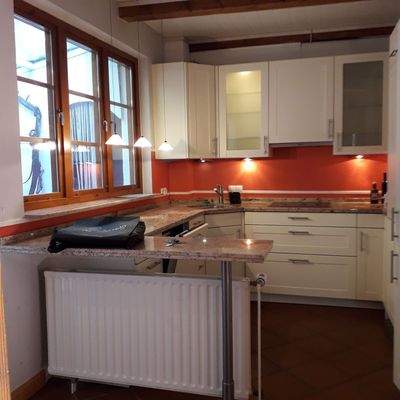 Moderne offene Küche