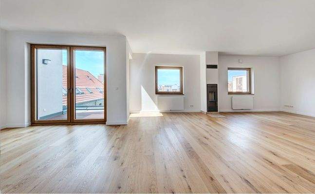 Wohnzimmer mit Kamin