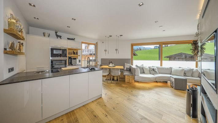 KITZIMMO-Exklusives Ski in / Ski out Apartment in zentraler Lage - Immobilien Kirchberg.