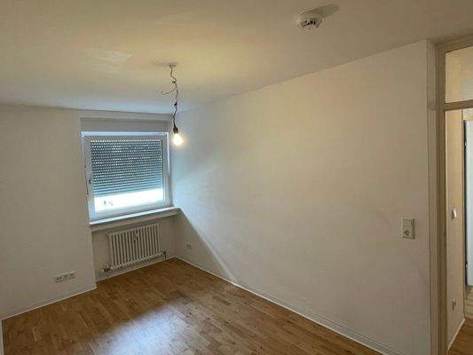 Schlafzimmer (1).jpg