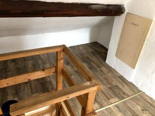 Dachboden 5