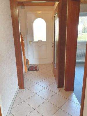22 Hauseingang  Diele EG.jpg