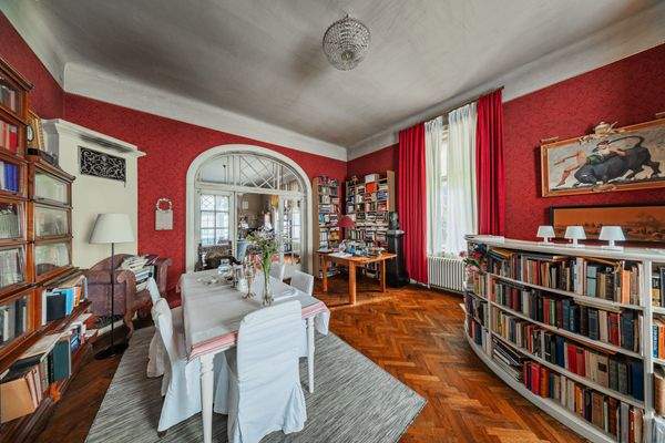 45b4f37f-331f-4a3d-b1d3-2b461255fcc3