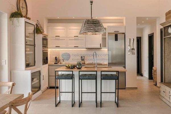 Lourdas-Hills-Stunning-Views-Villa-for-Sale-24