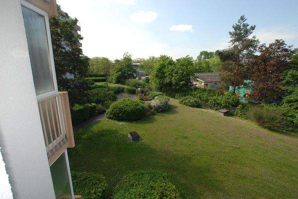 Köhler-Immobilien - Blick vom Schlafzimmer 2