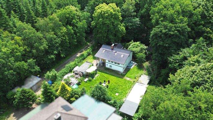 Teilsaniertes Einfamilienhaus