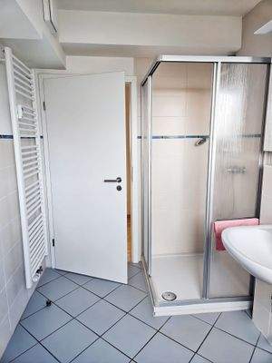 Tageslichtbad m. Dusche