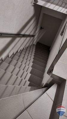 Kellertreppe 64