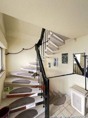 Treppenaufgang ins DG